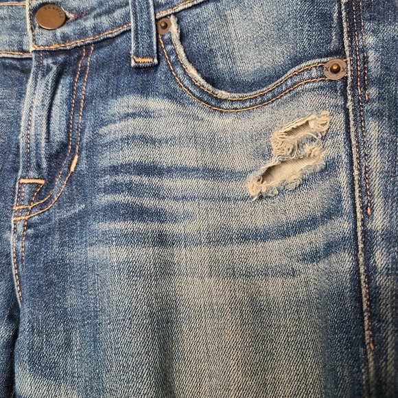 Elizabeth and James Textile Ozzy Distressed Jeans Size 26 - Picture 4 of 11